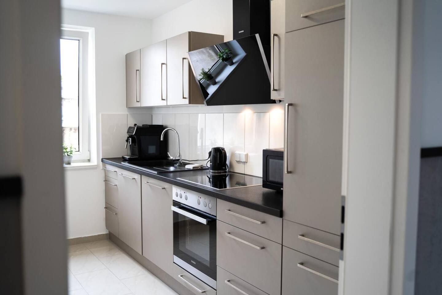 Junik Apartments Im Stadtzentrum Duisburg Eksteriør billede