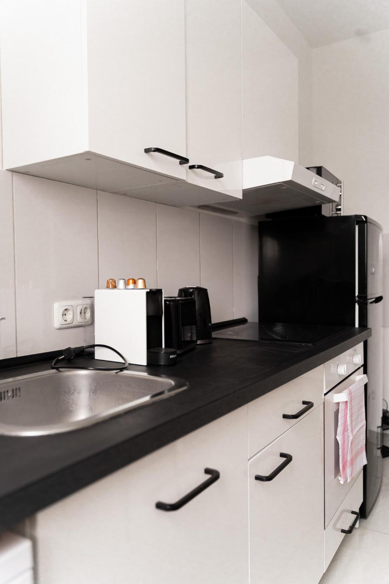 Junik Apartments Im Stadtzentrum Duisburg Eksteriør billede